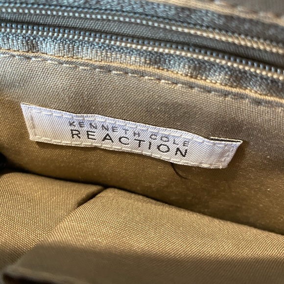 Kenneth Cole bag - Picture 3 of 7